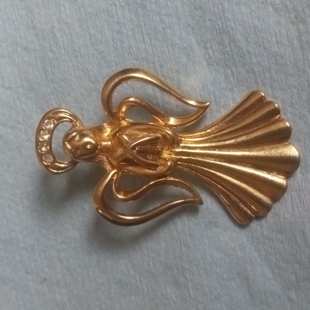 Avon Jewelry Avon Heavenly Angel Pin Brooch Gold Tone With Rhinestone Halo Vinta